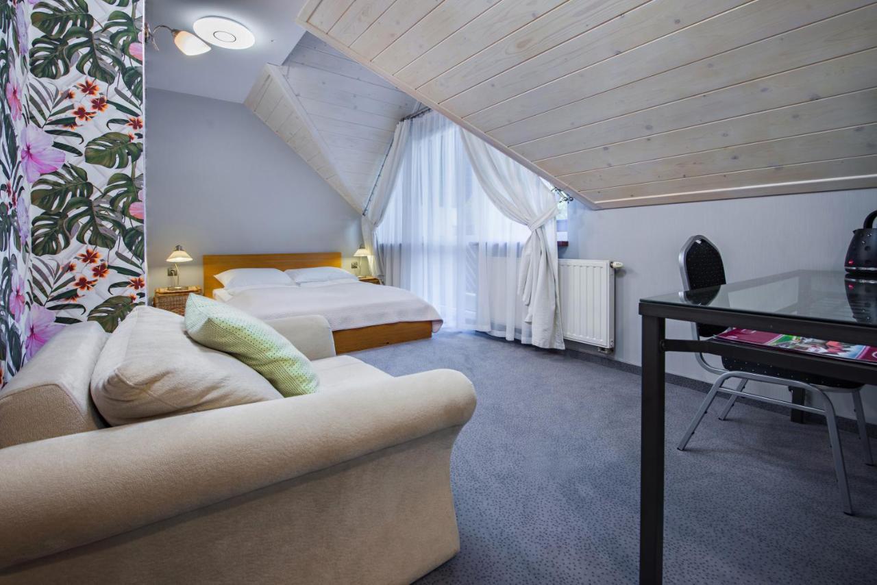 Hotel Zalesie Bochnia Εξωτερικό φωτογραφία
